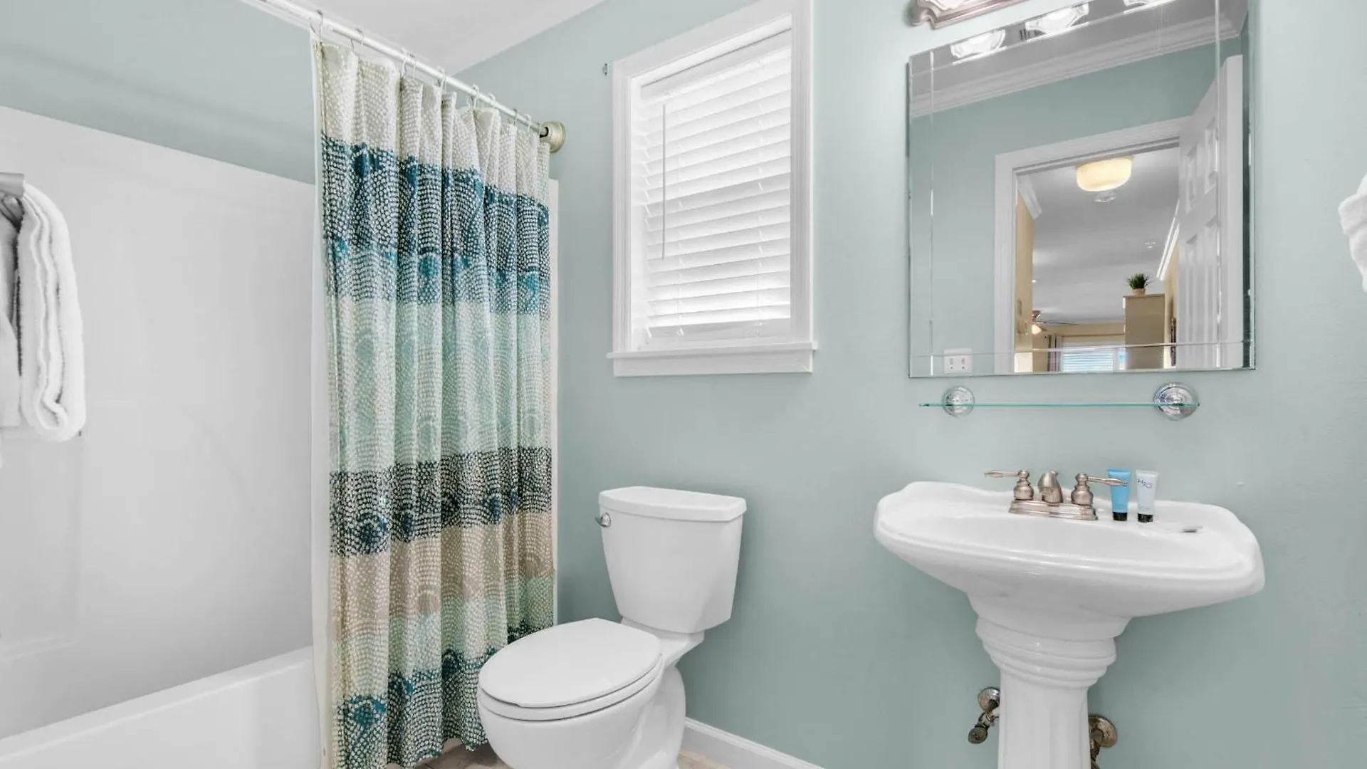 St. Martin Beachwalk Villas 131 Destin Apartment